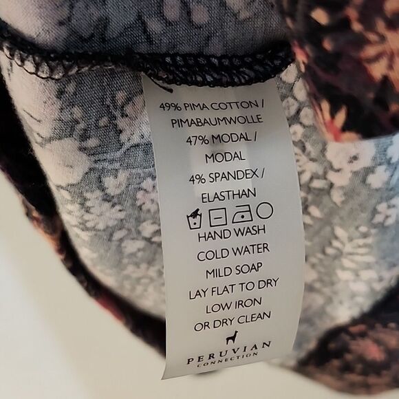 Peruvian Connection Floral Long Sleeve Dress - Picture 4 of 5